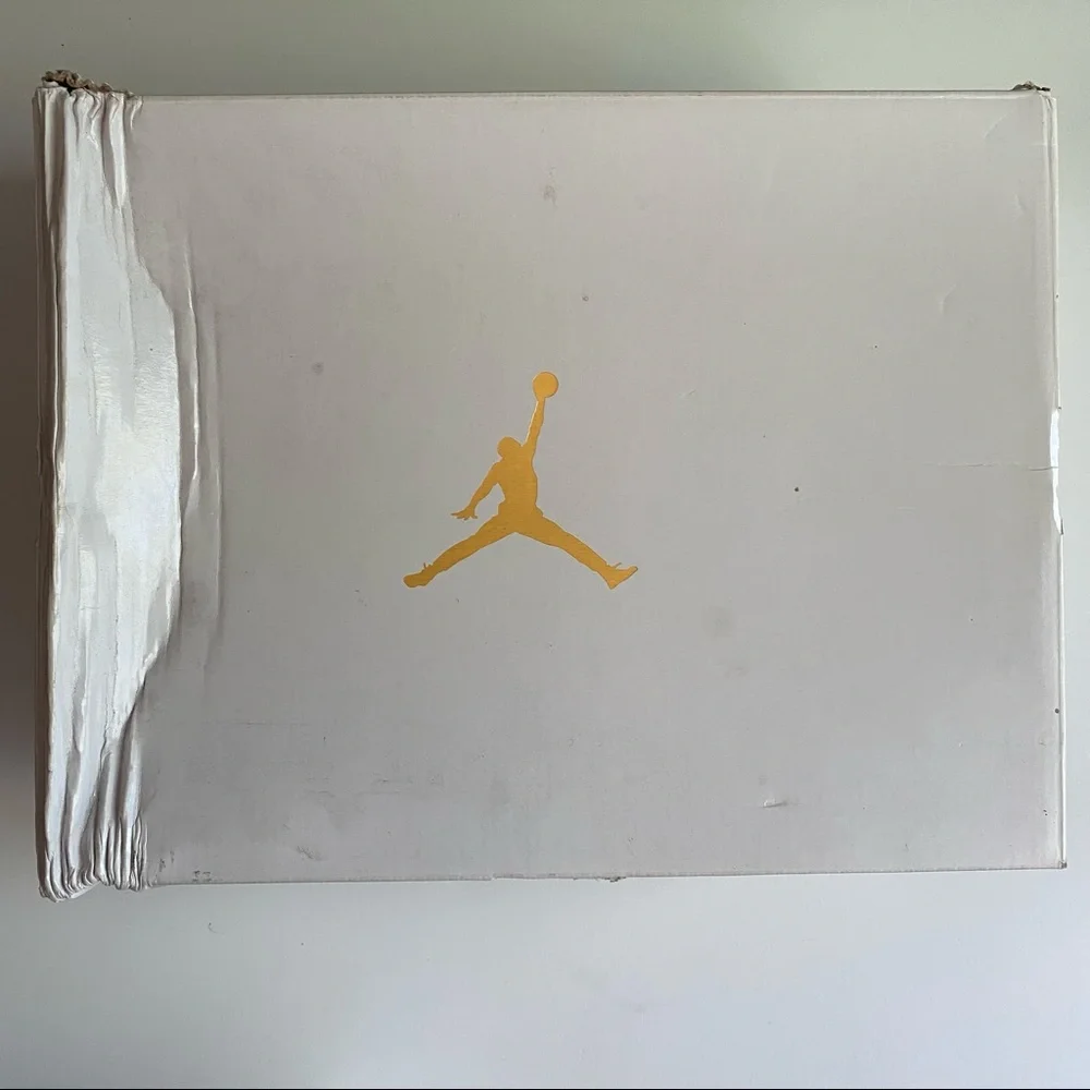 Jordan 4 “Mushrooms” Size 11 Womens - Picture 11 of 13